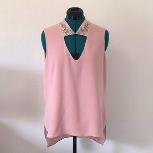 BCBG MAXAZRIA Pink Sleeveless Front Triangular Cut Out Blouse